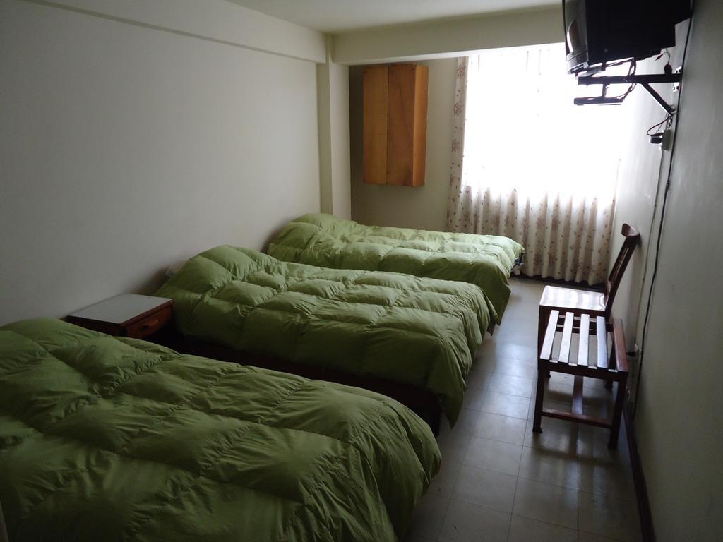 Hotel Estacion Central Lima Bilik gambar