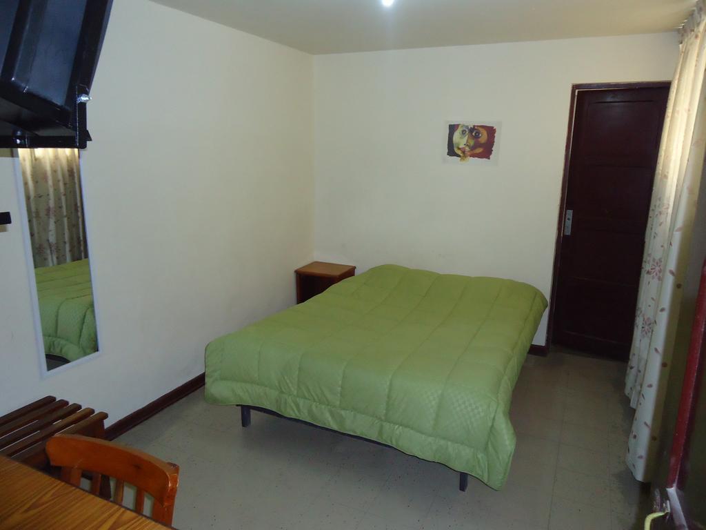 Hotel Estacion Central Lima Bilik gambar